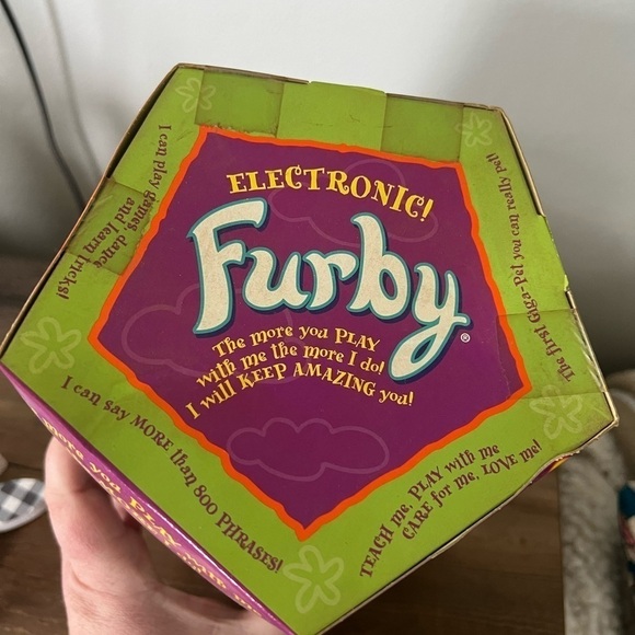 Tiger Vintage 1999 Furby 70-800 grey and white Electronic Interactive Toy New - Picture 4 of 8